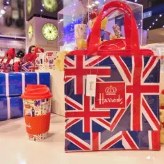 Pamiątki z Londynu co kupić: 10 unikalnych i niezapomnianych pomysłów